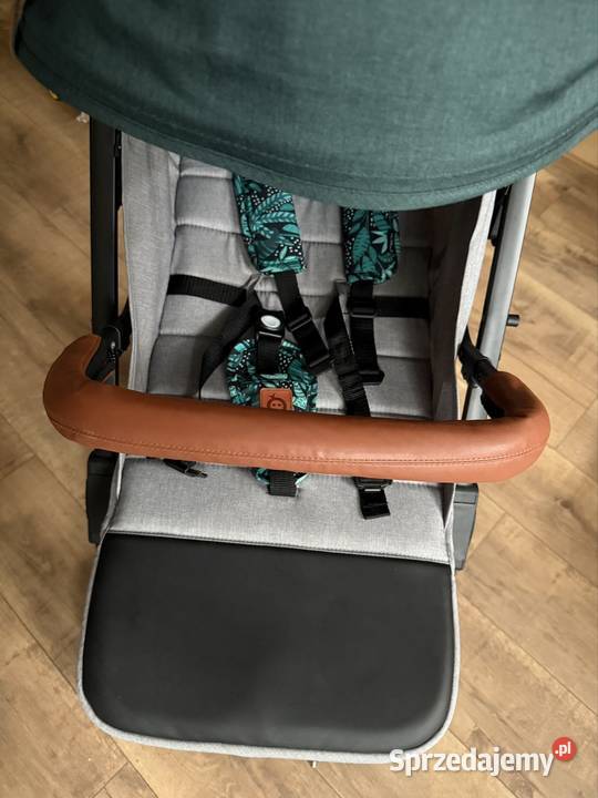 Wózek spacerowy Momi Estelle Dakar Łódź