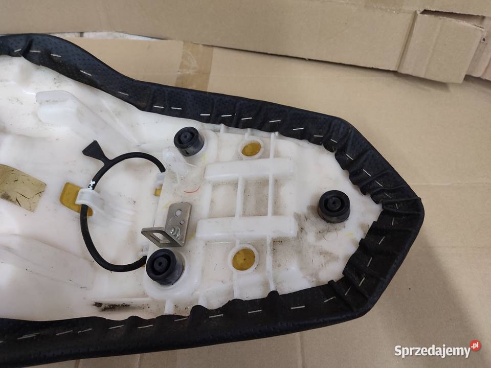 Yamaha XJ6 siedzenie kanapa siodło Xj 6 dolnośląskie Jelenia Góra