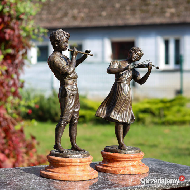 ARTexpert Para figur z brązu Grajek skrzypaczka Antyki