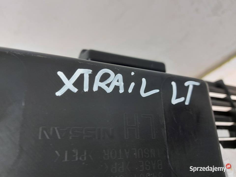 Nissan XTRAIL T33 IV 2023r Tapicerka boczek osobowe dolnośląskie