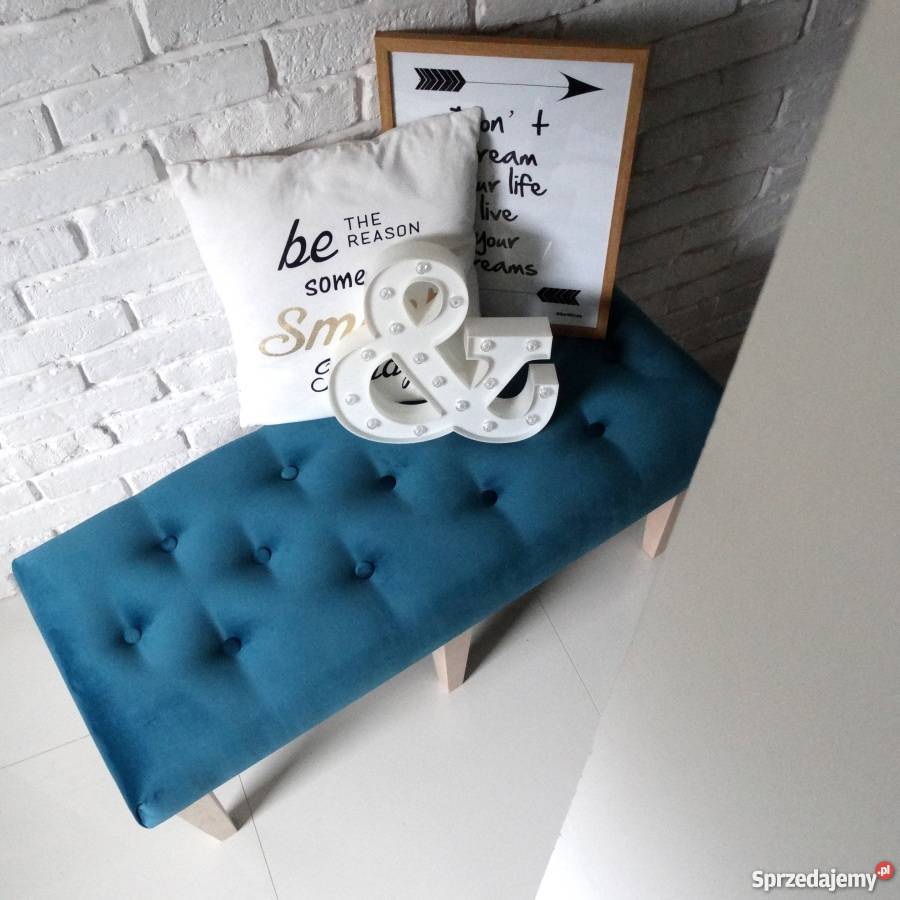 Ławeczka siedzisko pufa pikowana ławka do Praga Dolna