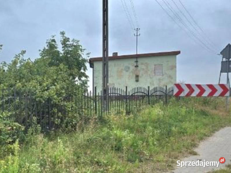 Syndyk działka z budynkiem magazynowym w Kobylany Górne