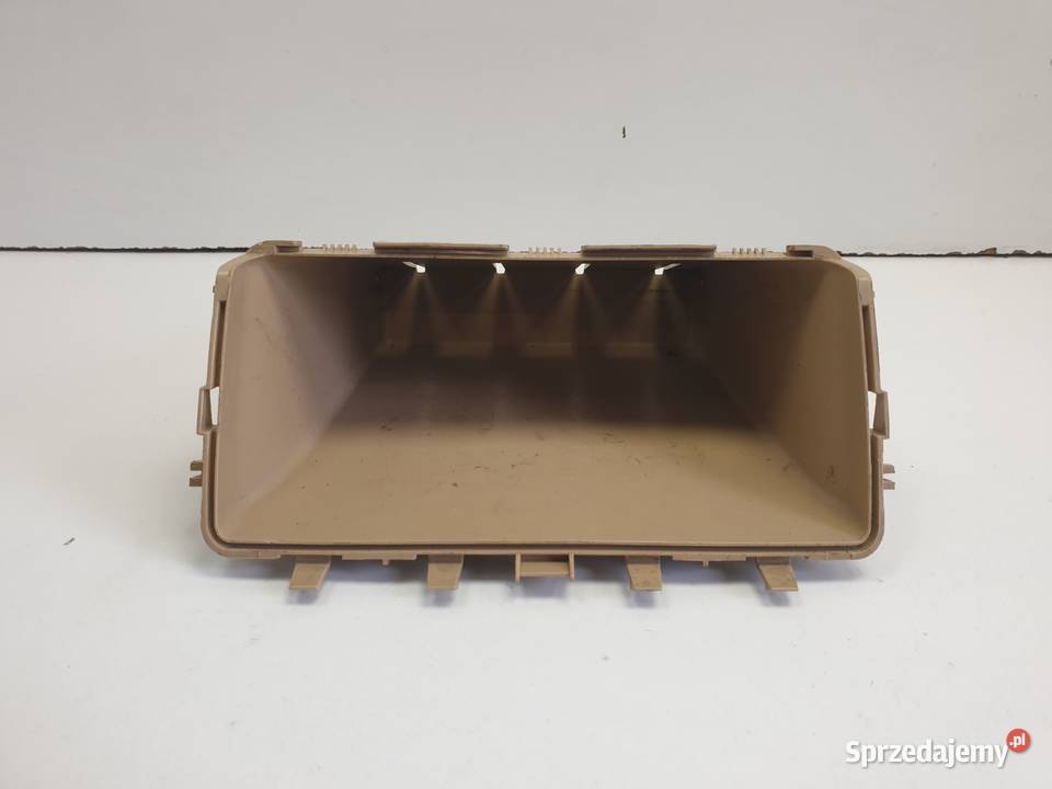 BMW X6 E71 SCHOWEK PÓLKA TYLNEGO TUNELU tył Rudka sprzedam