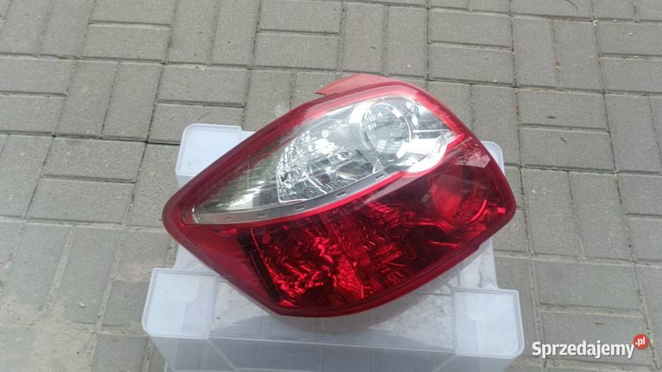 Lampa tylna lewa Toyota Auris 1 2009 8156002550 manualna Marki