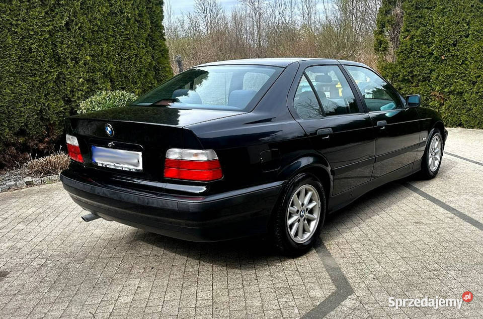 BMW 318 BMW 318i e36 Lift Sedan Comfort Wrocław