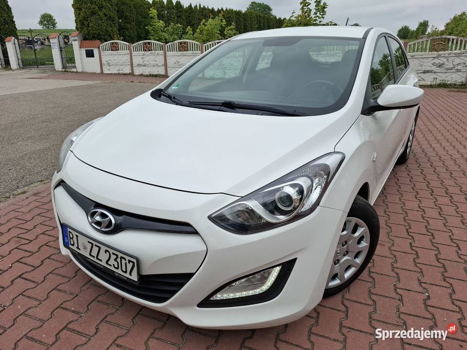 Hyundai I3014 B100SerwisZadbany nieuszkodzony świętokrzyskie Pawłów