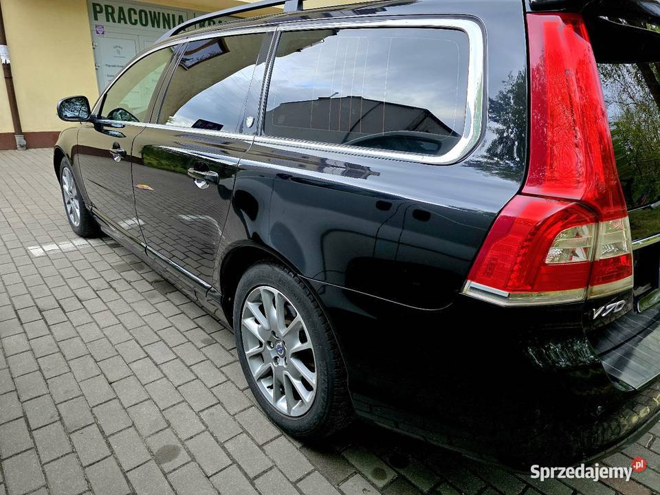 Volvo V70 III 2014r LIFT 20 D3 5 cylindrów stan czujnik parkowania Warszawa