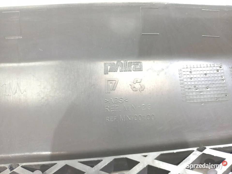 Ford Mondeo Mk3 III 0003 ATRAPA GRILL PRZÓD osobowe świętokrzyskie