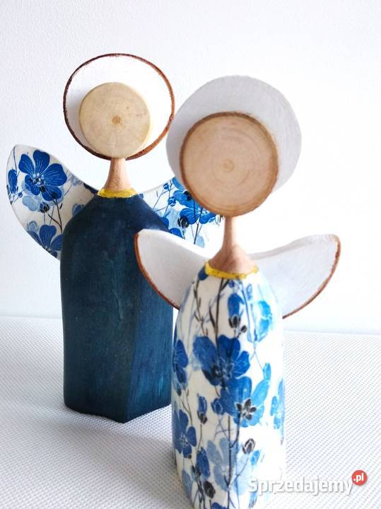 Para aniołków z drewna bukowego Figurki i rzeźby Wrocław