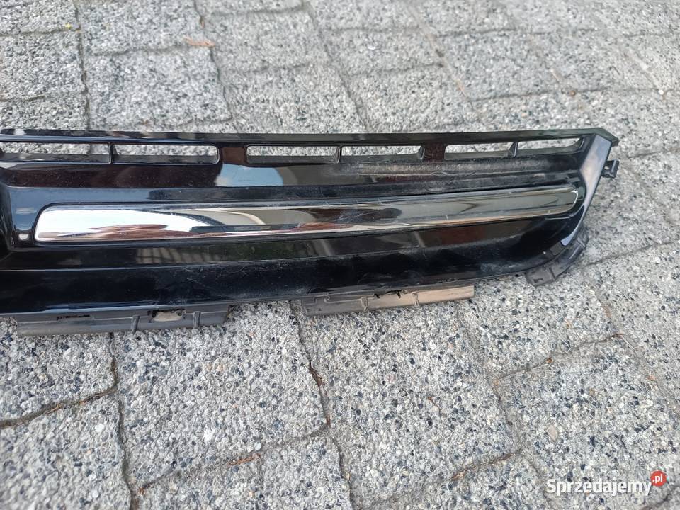 Kuga mk2 przedlift atrapa zderzaka z logo Części samochodowe Siedlce