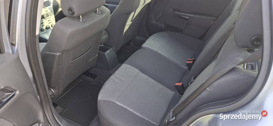 Opel Astra H 14 benzyna 2009 benzyna świętokrzyskie