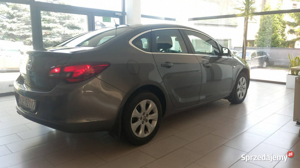 Opel Astra Astra IV 14 140 salon Polska benzyna+LPG Astra łódzkie Łódź