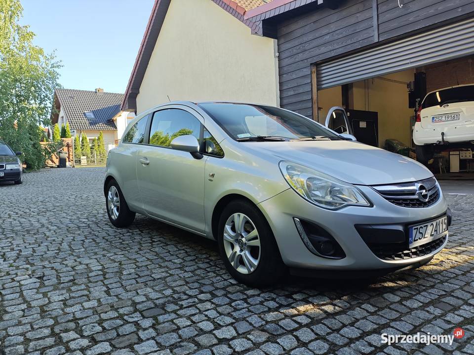 Corsa Satellite bezwypadek benzyna+LPG Corsa Szczecinek sprzedam