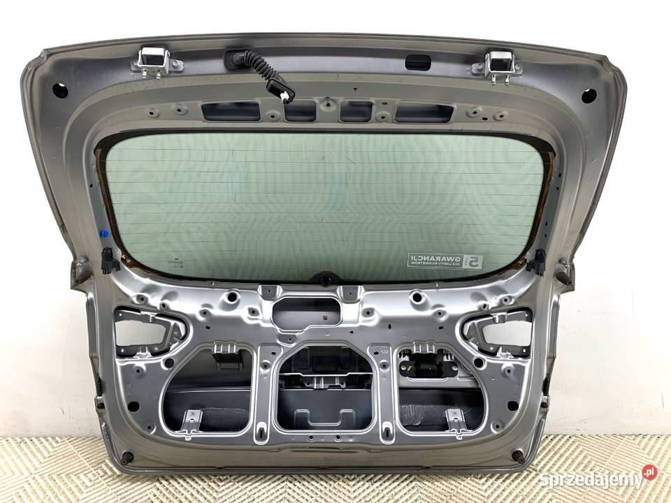 KLAPA TYŁ HYUNDAI i30 Kombi SHIMMERING SILVER