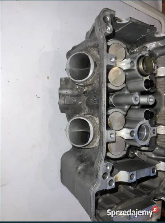 Głowica Honda VFR 800 rc46