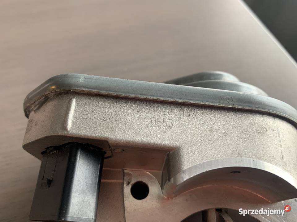 Przepustnica powietrza AUDI A8 Łódź