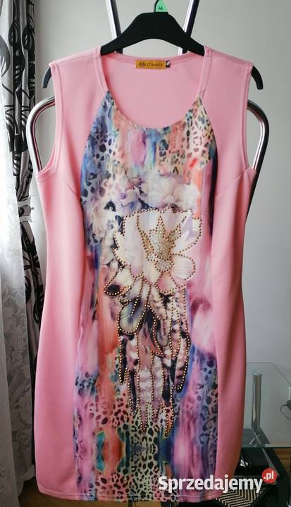 NOWA RÓŻOWA SUKIENKA OVAVIFA PIĘKNIE ZDOBIONA RL Łódź