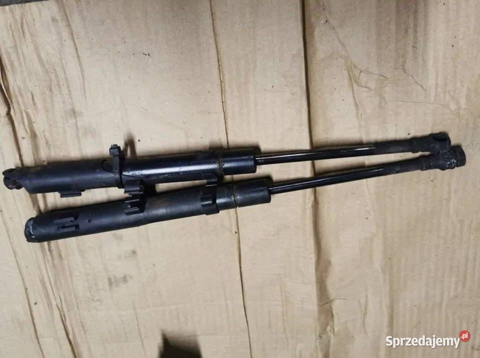 Siłowniki teleskopy maski BMW E38 Żory