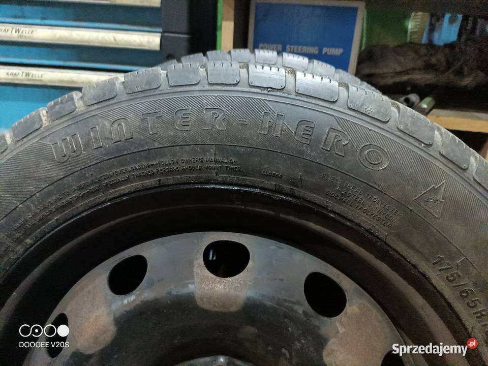 Koła z oponami zimowymi Peugeot Beeper Wiktorowo