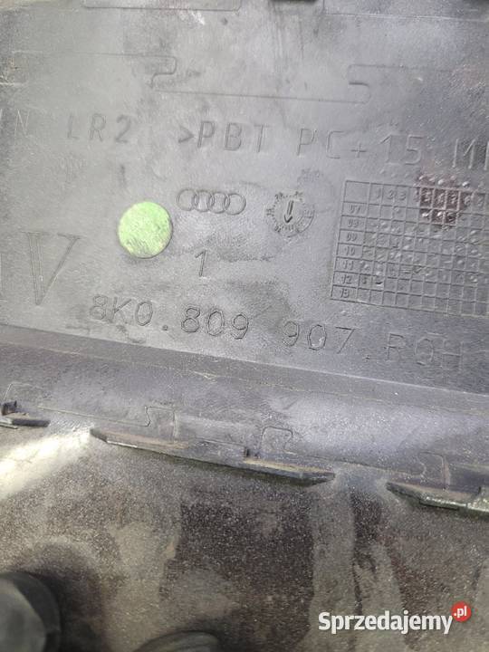 KLAPKA WLEWU PALIWA AUDI A4 B8 8K0809907 LZ7L osobowe Przystajń