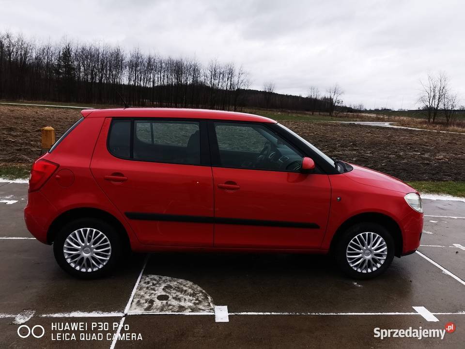 Skoda fabia 12 htp Rok produkcji 2010 Paszczyna sprzedam