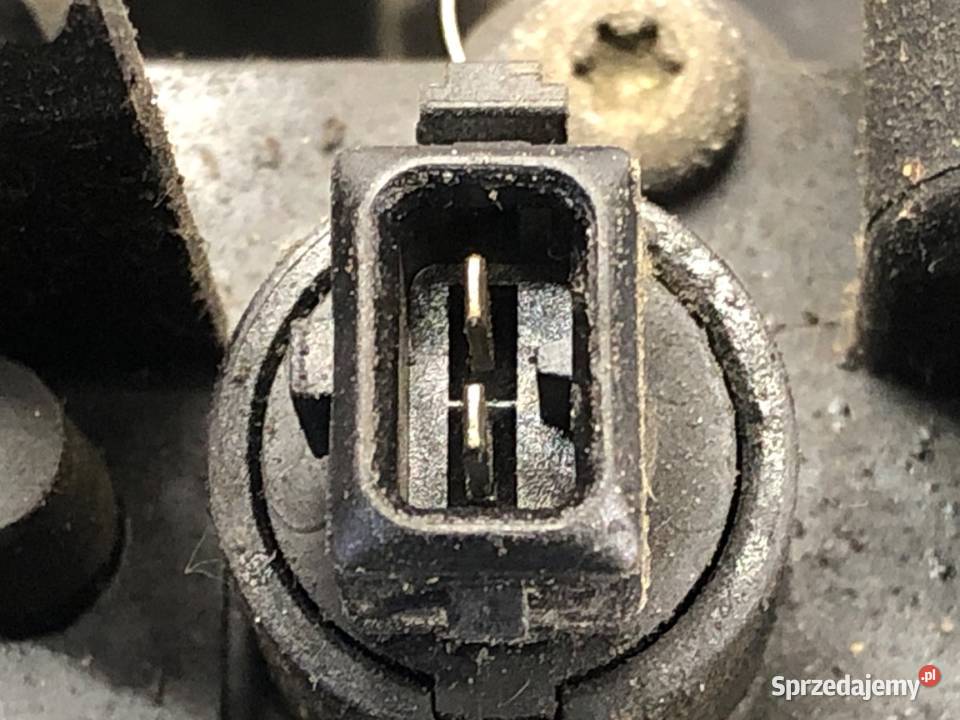 KOLEKTOR SSĄCY BMW E38 28 193 9401