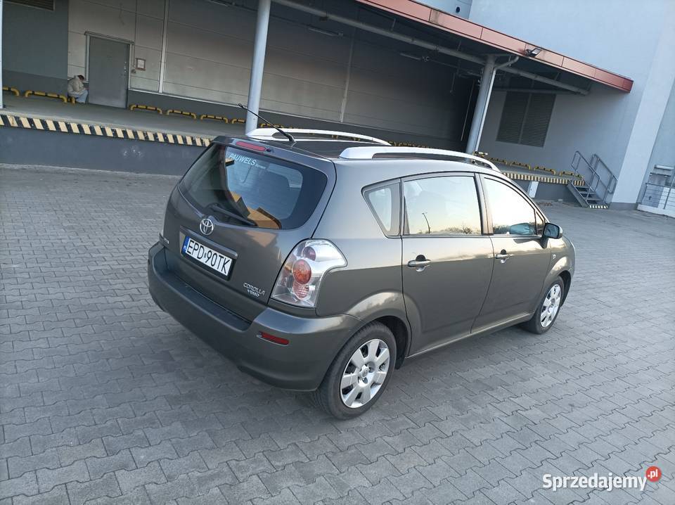 Toyota corolla Verso 16 Van / Minibus Toyota Bychlew