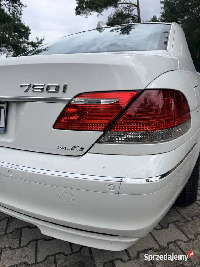 BMW 750i V8 48 367 2007 Biały Niski przebieg śląskie Częstochowa