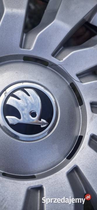 16 ORYGINALNE KOŁPAKI SKODA 5E0 601 147 6
