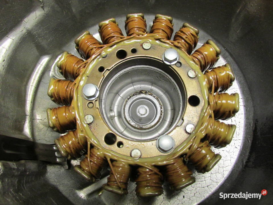 Lewy dekiel kompletny alternator Honda NX 650 Sandomierz