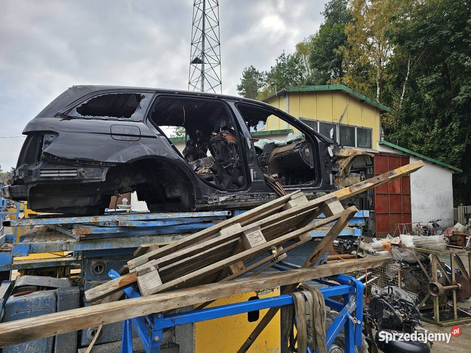 Karoseria mercedes w204 mazowieckie Łagów