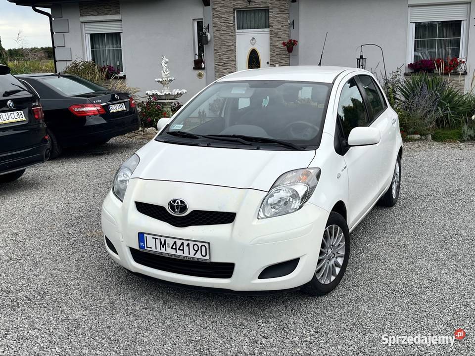 Toyota Yaris 10 Benzynka 2x KOŁA Klima podkarpackie Lubaczów sprzedam
