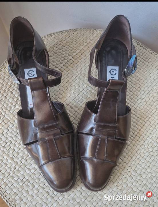 Nowe buty marki Pollinidamskie wizytowe skóra