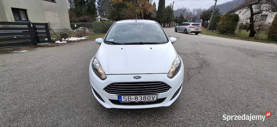 Ford Fiesta 2015 Salon Polska 2015r nieuszkodzony śląskie Skoczów