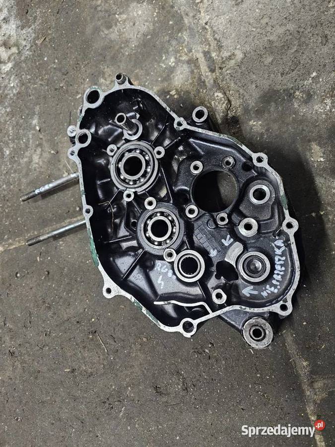 Suzuki RG 80 karter prawy połówka prawa silnika Jelenia Góra sprzedam