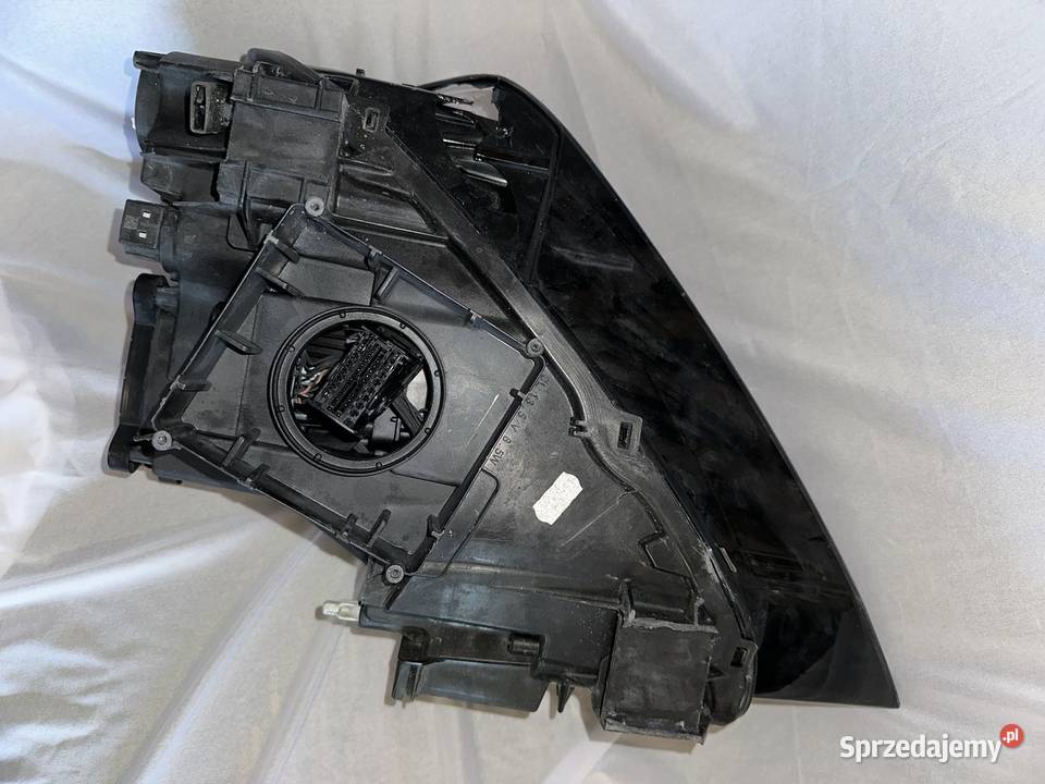 Reflektor Full LED prawy Audi Q2 uszkodzony Leszno