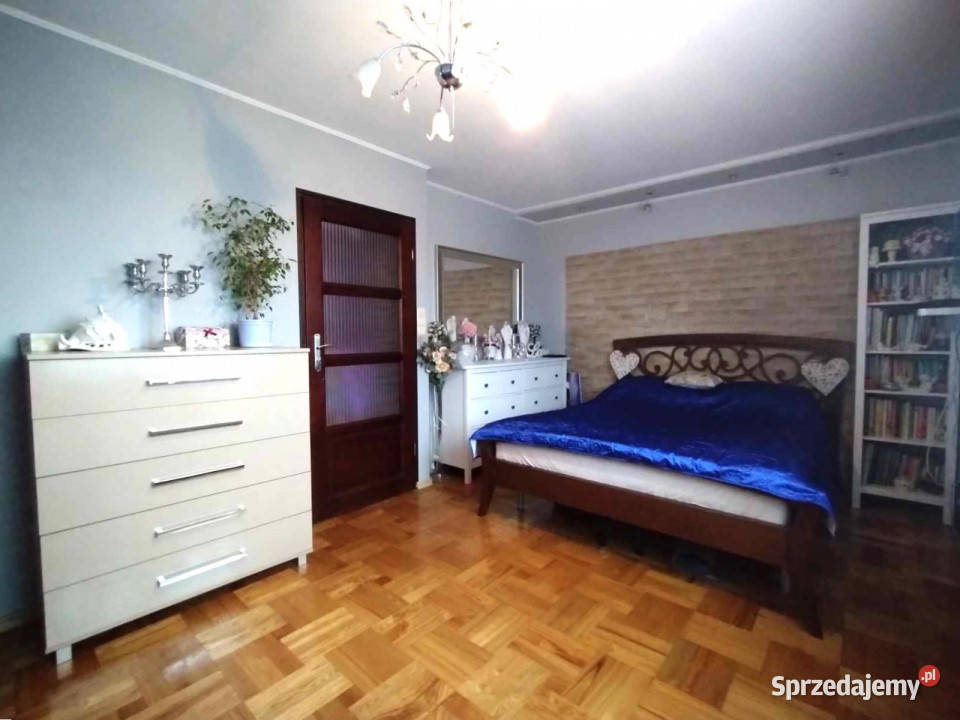 Dom wolnostojący 251m2 Niemce 251m2