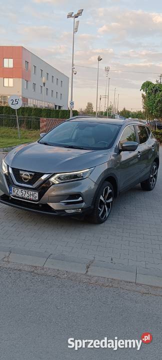 Nissan Qashqai Tekna Salon Polska Bezwypadkowy benzyna Rzeszów