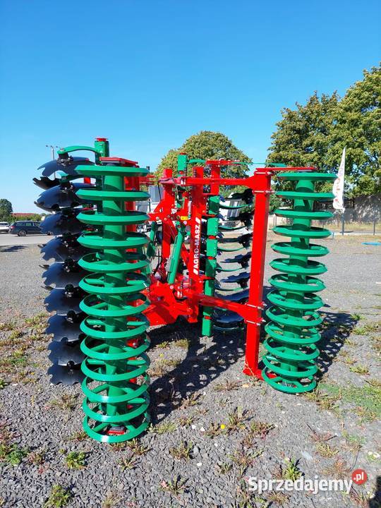 Brona talerzowa 4 m H z wałem daszkowym Olesno sprzedam