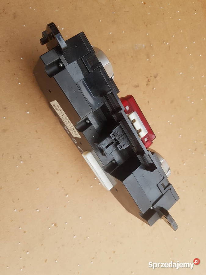 Subaru Forester 3 SH panel przełącznik sterownia dolnośląskie Legnica