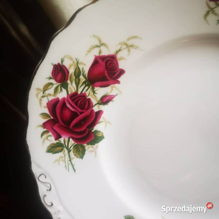 Biała porcelana z bordową różą Colclough Made in Gdańsk