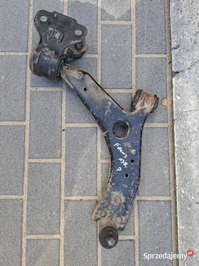 Wahacz prawy Ford Focus MK3 sprawny osobowe Wahacze Międzychód
