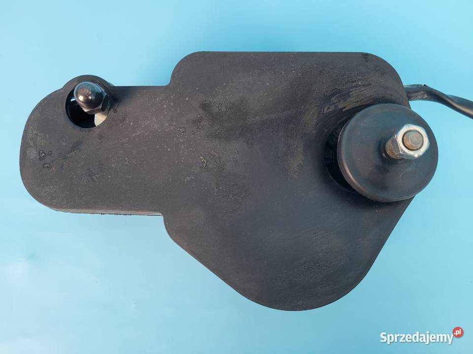 CASE IH PUMA 145 12r SILNICZEK WYCIERACZEK TYŁ