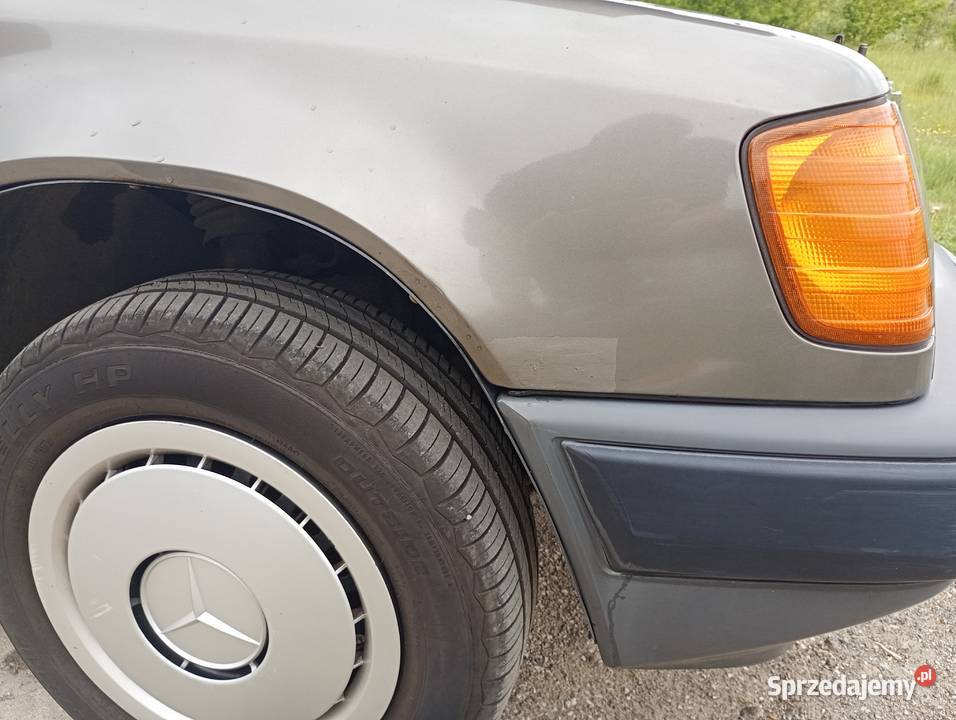 Mercedes w124 200D pierwszy właściciel w polsce Rok produkcji 1989
