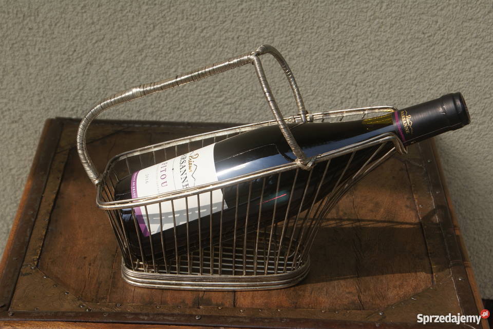 Metalowy stojak na wino