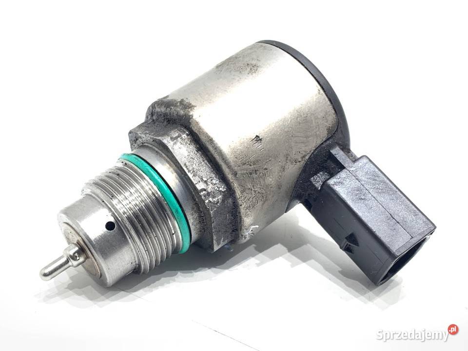 REGULATOR CIŚNIENIA PALIWA VW GOLF VII