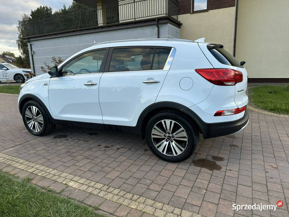 Kia Sportage panoramiczny dach 4x4 automat III Lipówki sprzedam