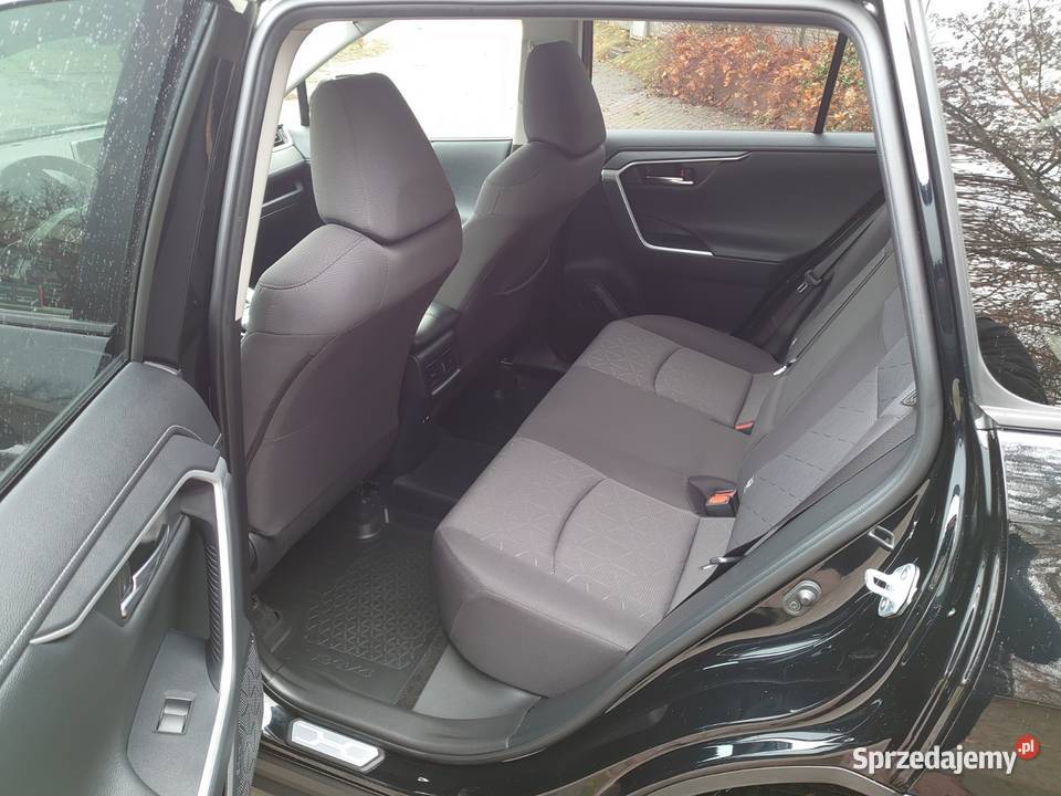 Toyota RAV4 20 173 4x2 Comfort Pakiet Style gniazdo USB Łódź sprzedam