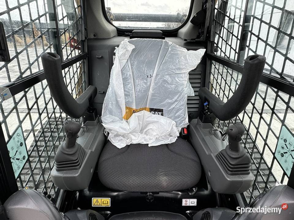 ŁADOWARKA GĄSIENICOWA CATERPILLAR 249D3