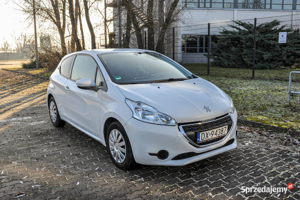 Peugeot 208 Bezwypadkowy 122 Wrocław
